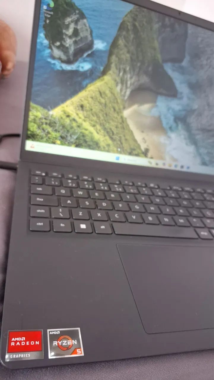 Notebook dell ryzen 5 16gb ram placa video vega 8 tela full hd  - Foto 4