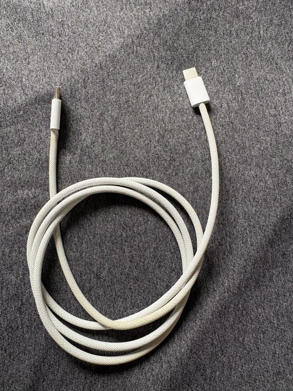 Cabo original iPhone 16  - Foto 3