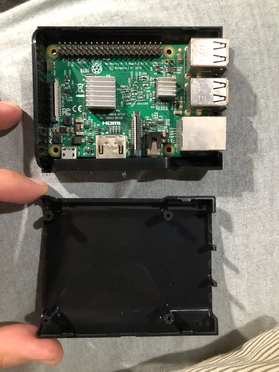 Raspbarry PI 3B pra sair logo 