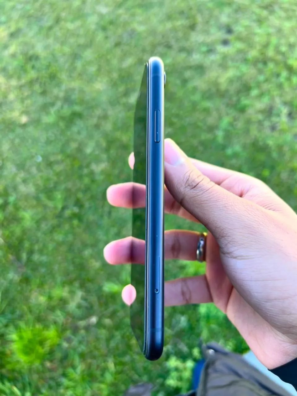 Iphone XR - 64 Gb - 87% Bateria - Foto 4