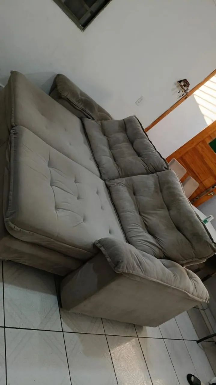 Sofá retrátil 