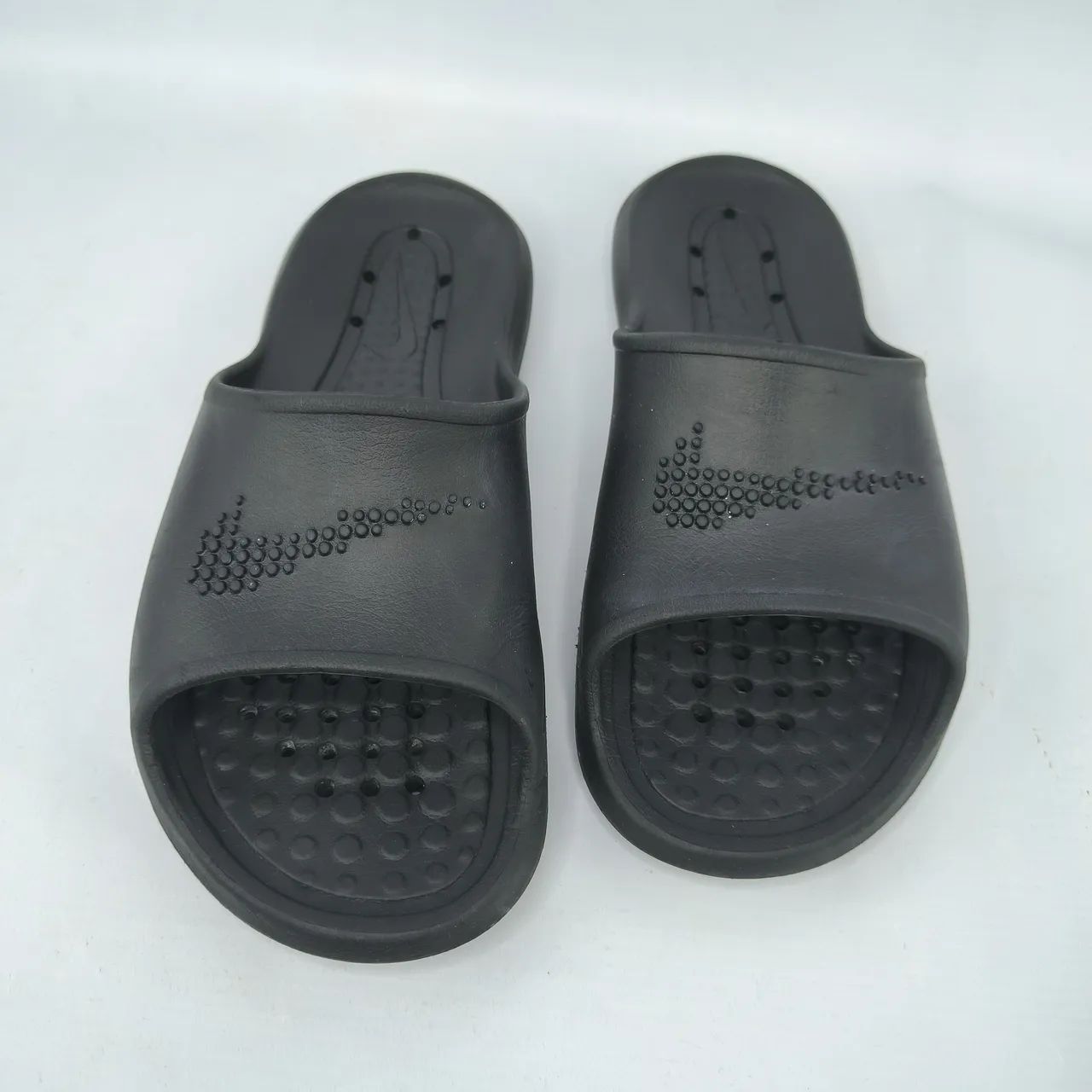 Chinelo Nike preto 35 