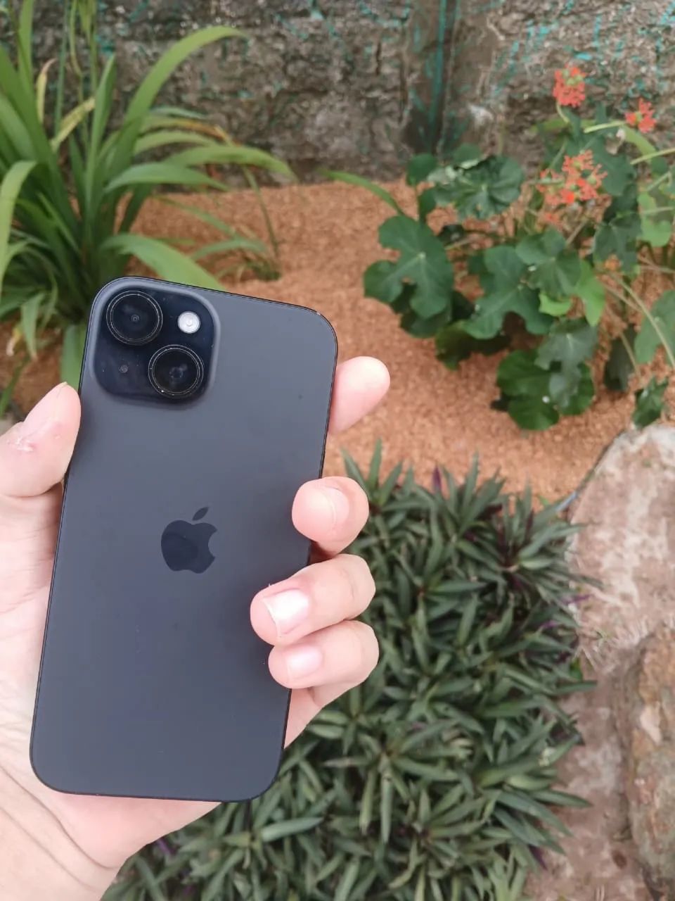 iPhone 15 - Foto 2