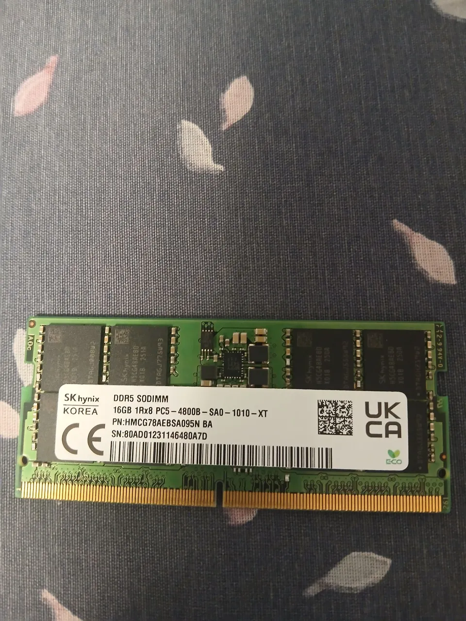 reiii Memória RAM Rise Mode Z, 8GB, 3200MHz, DDR4, CL19, Branco -RM-D4