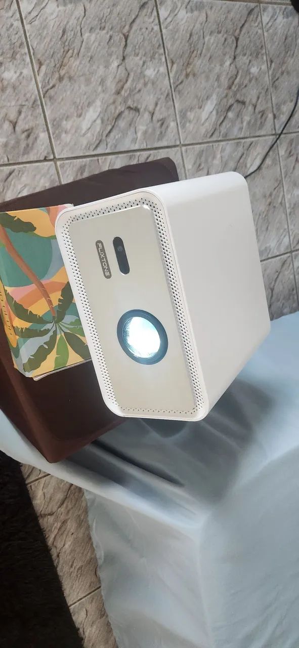 Projetor D9w Mini fullhd 2500ansi lumes