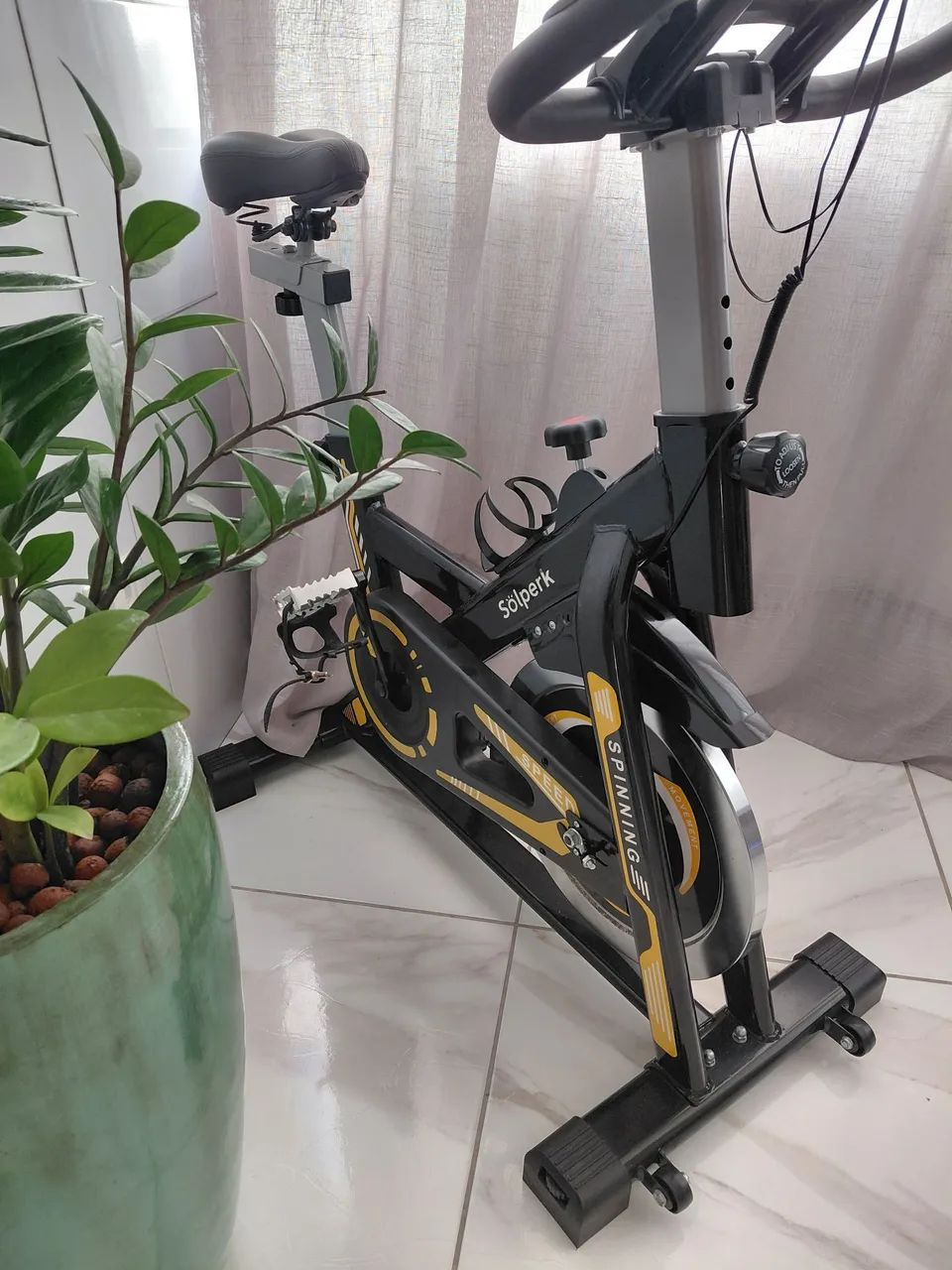 Bicicleta Ergométrica Spinning Novíssima  - Foto 3