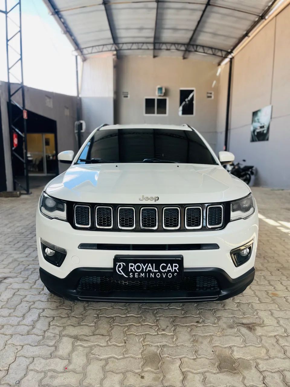 Jeep Compass Longitude 2.0 4X2 Flex 16V Aut. 2017 - Foto 2