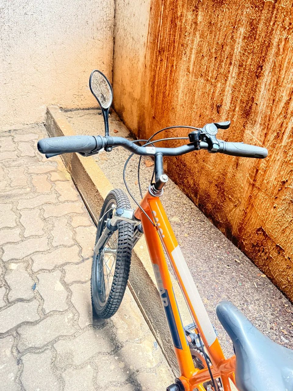 Bicicleta aro 20 - Foto 2