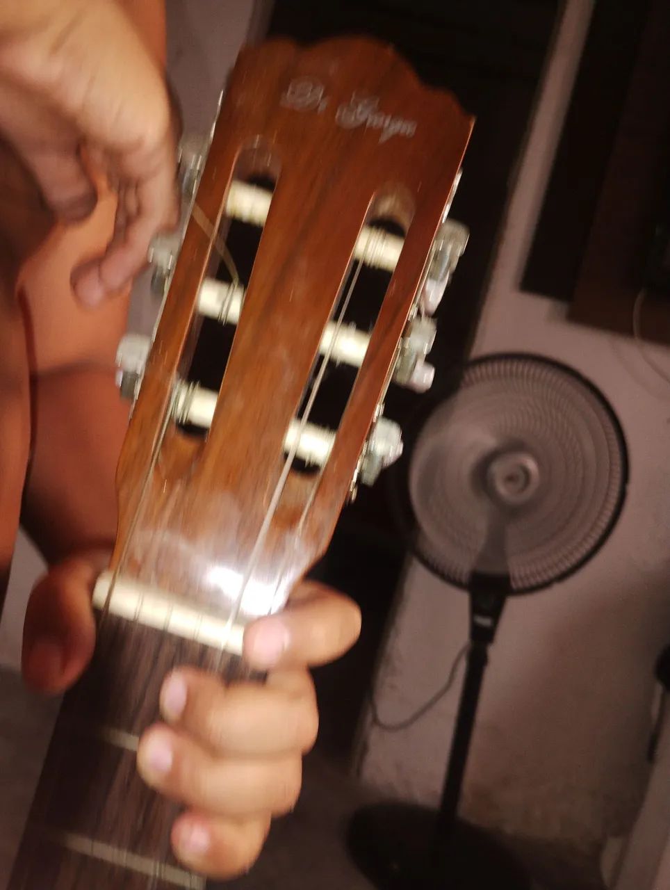 violão 