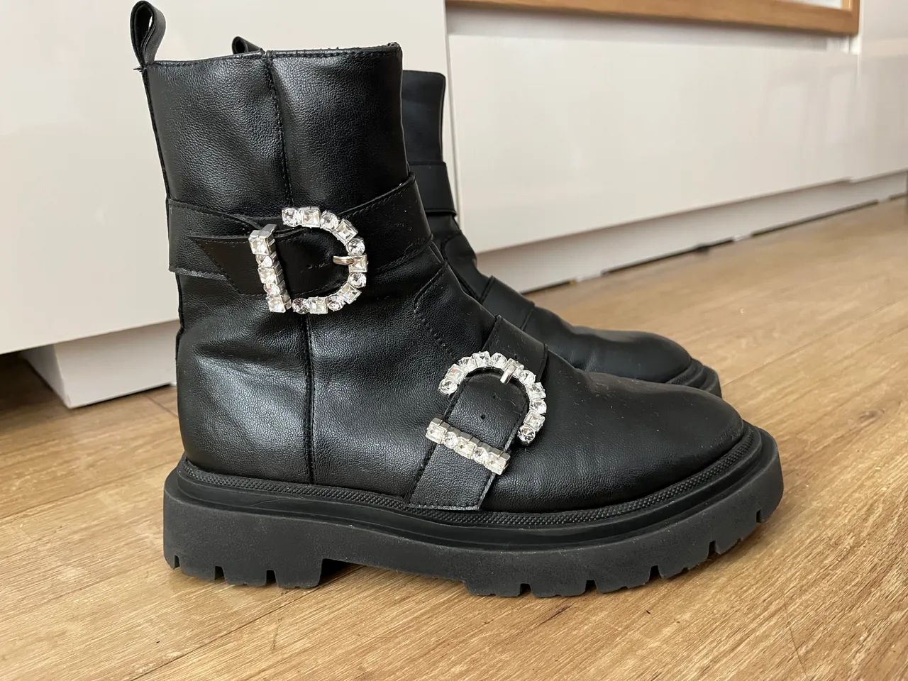 Bota ZARA n 35