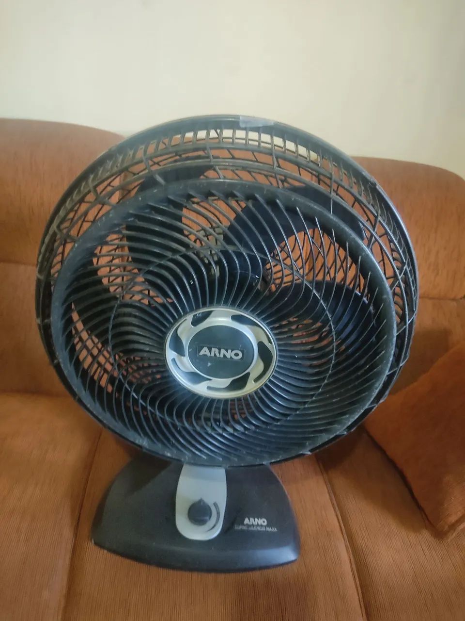 Ventilador Arno 40cm.   80.00