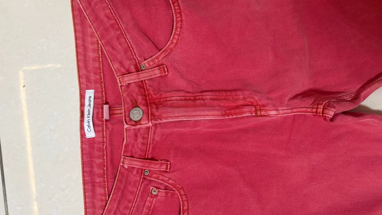 Calça wide leg Calvin Klein tam  38 - Foto 4