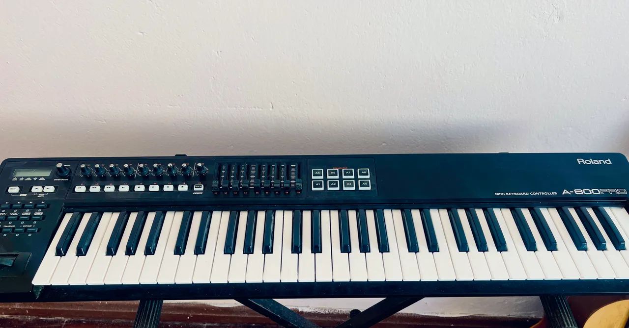 controlador Roland A-800pro - Foto 4