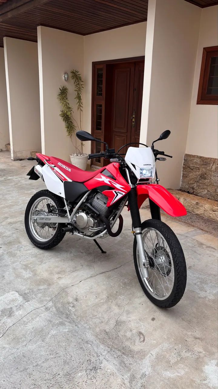 Honda XR Tornado 250 2008 nova