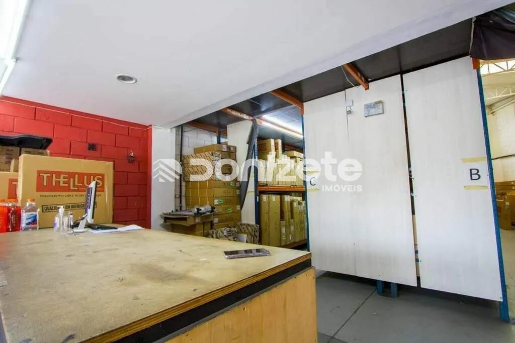 Galpão Comercial à Venda | 424,66 m² Úteis em Santo André (Jardim Bom Pastor) - Foto 4
