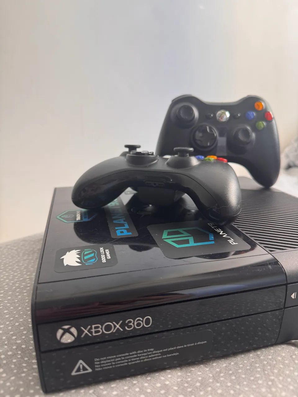2 X Box 360 com 3 controles e jogos  - Foto 3