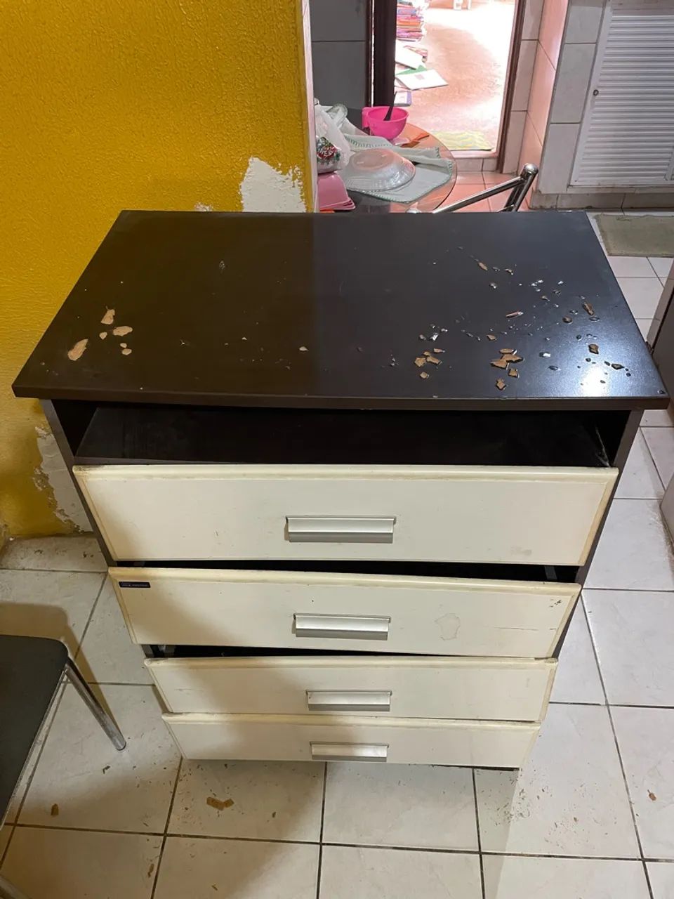 Cômoda 4 gavetas  - Foto 3