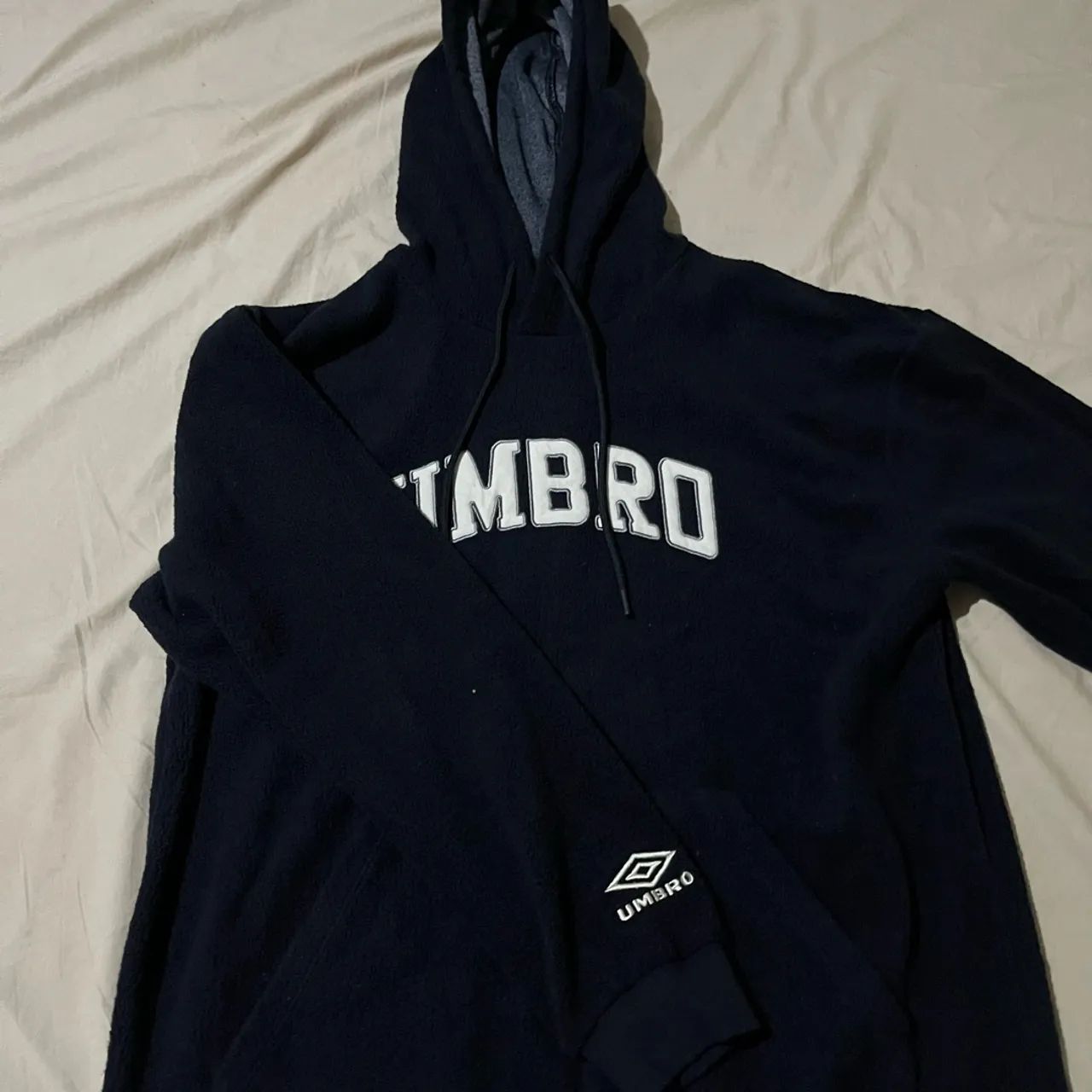 Moletom umbro college c/capuz - Foto 3