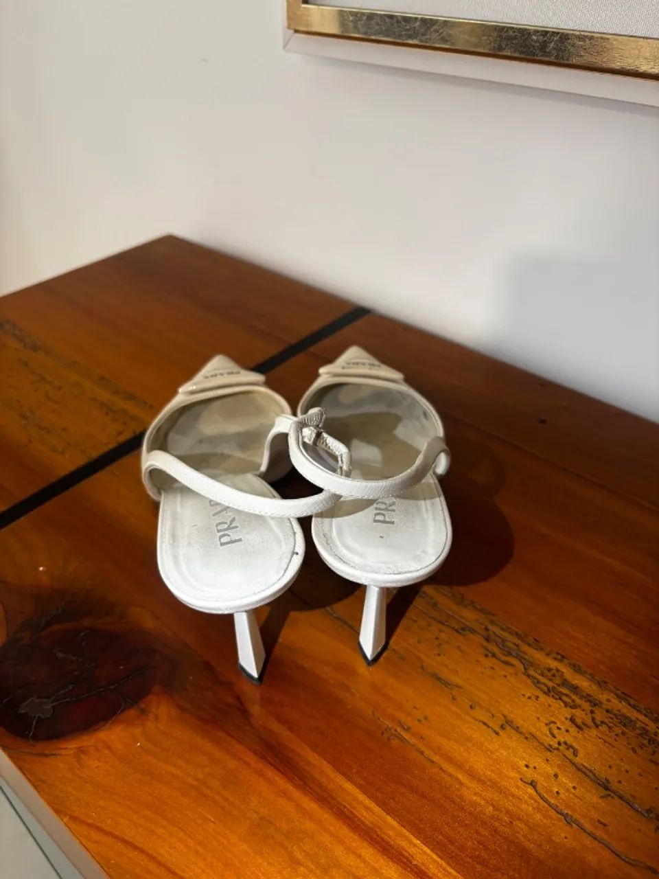 Scarpin Prada Slingback Saffiano Original Tam. 41 - Foto 4