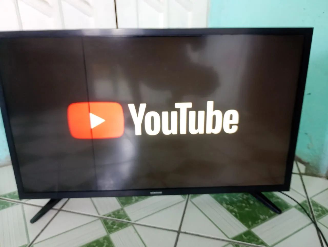 TV.  Samsung.  Smart.  32.  Polegadas.  Com.  Controle.  Leia - Foto 2