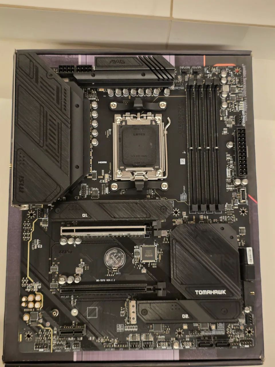 Kit AM5 - b650 Tomahawk wifi + R9 9950x - Foto 3