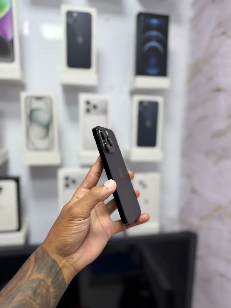IPHONE 14 PRO 128GB<br>R$ 3.399,00 - Foto 2