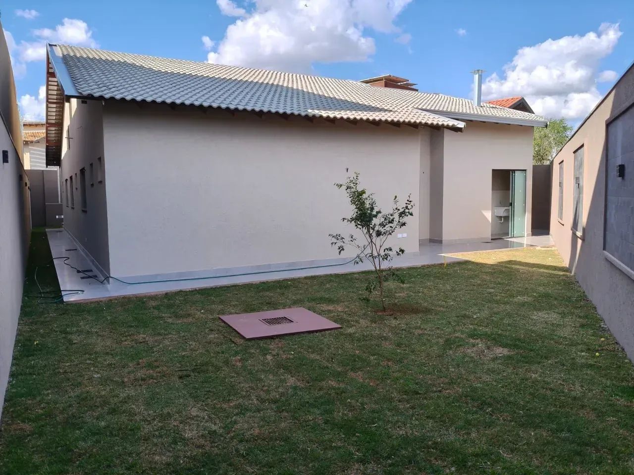 LINDA CASA COM 4 QUARTOS - AGENDE SUA VISITA - Foto 3