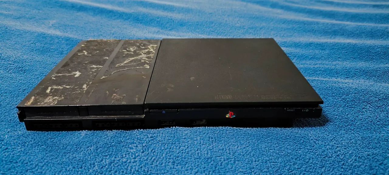 PS2 slim 90010, com defeito.
