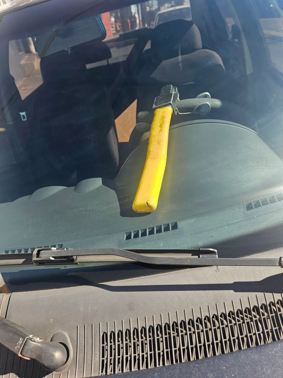 Trava e fecho automóvel  - Foto 2