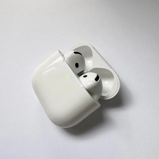 Apple AirPods 4 ※ANCなし AirPods 4を購入 - Apple（日本）