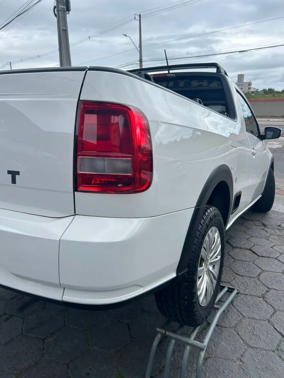 Volkswagen Saveiro Robust 1.6 Total Flex 8V 2022 - Foto 2