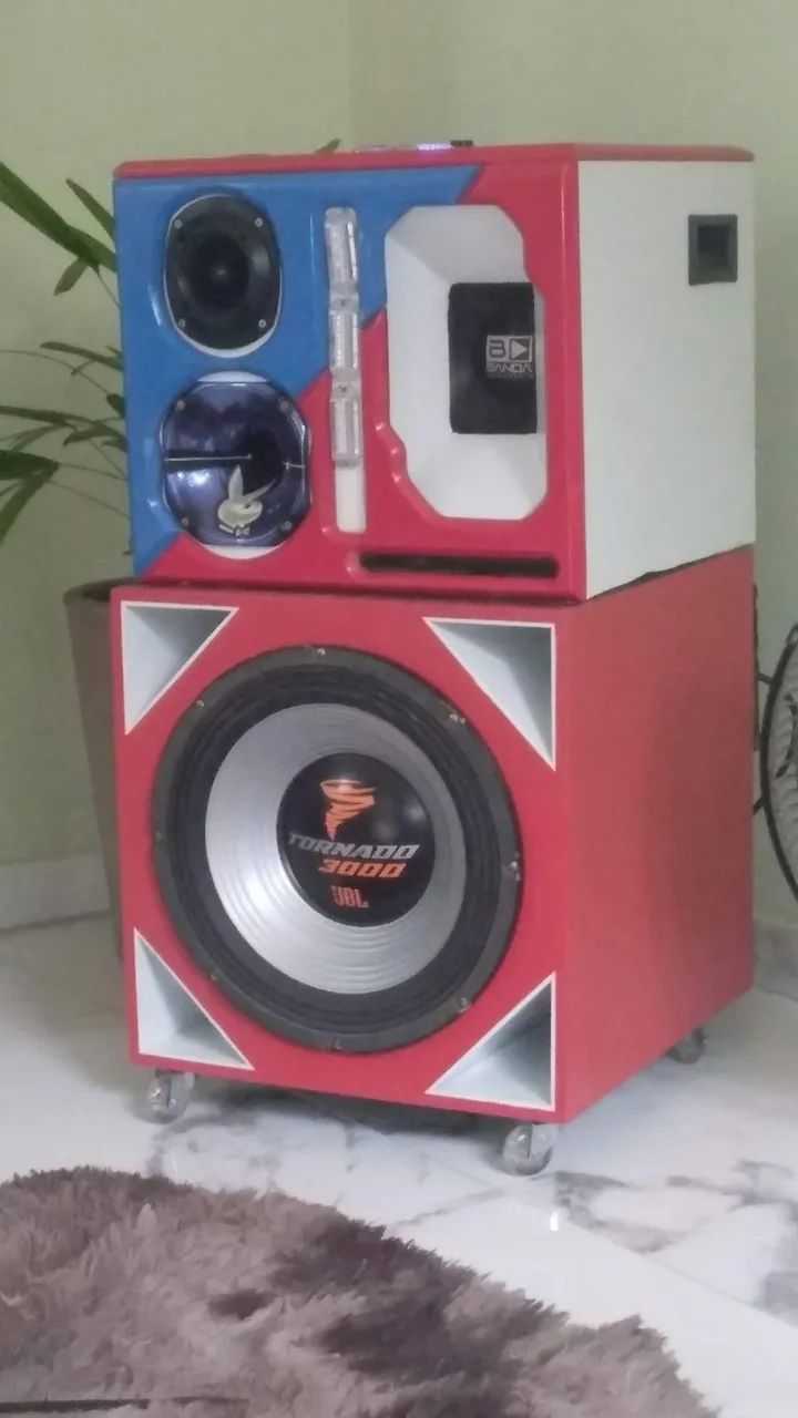 Bob com tornado 3000