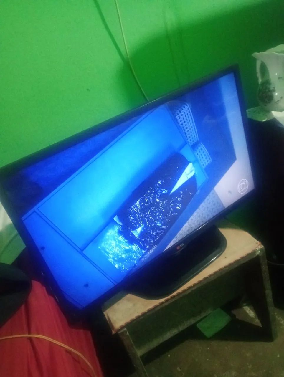 tv   32 polegadas funcionando perfeitamente sem controle ) não é smart  - Foto 3