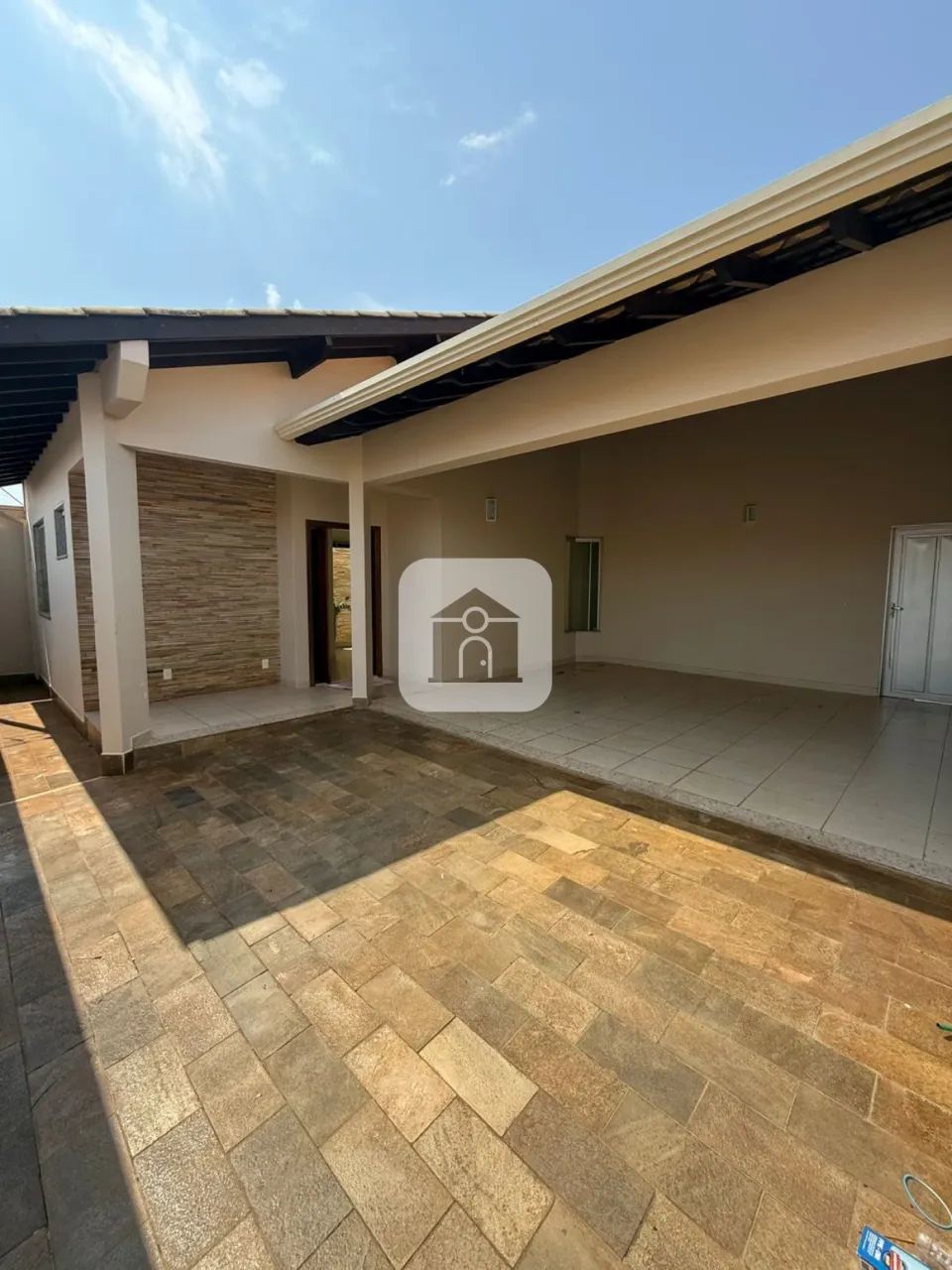 EXCELENTE CASA ÓTIMA LOCALIZAÇÃO BAIRRO BOSQUE - Foto 2