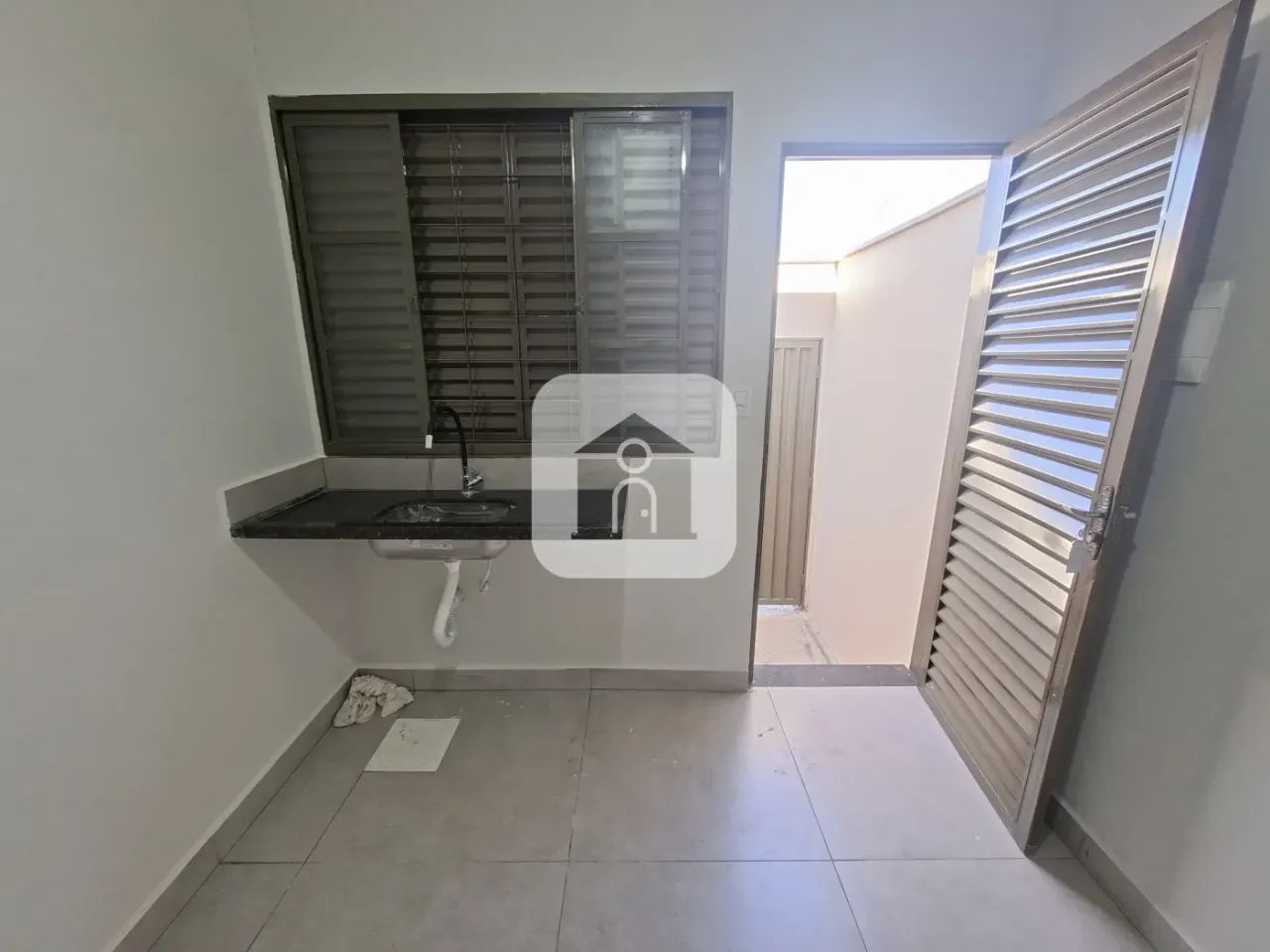 Casa para locação no bairro Luizote - Foto 2