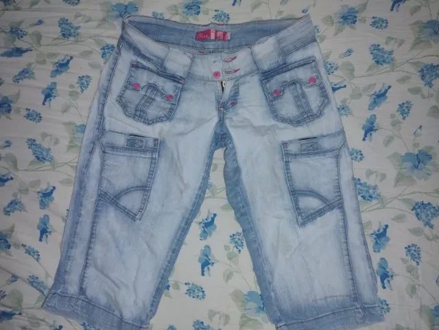 Bermuda Jeans  feminina 
