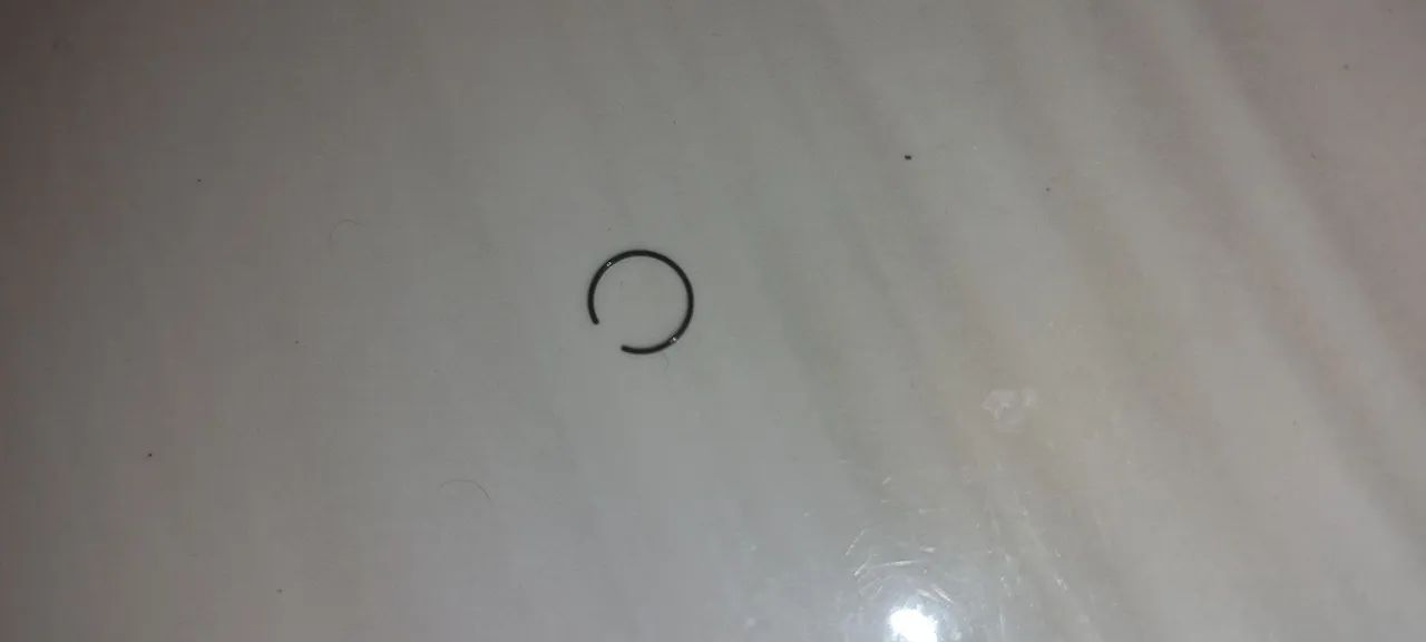 +- 30 piercings de nariz preto não é de inox - Foto 5
