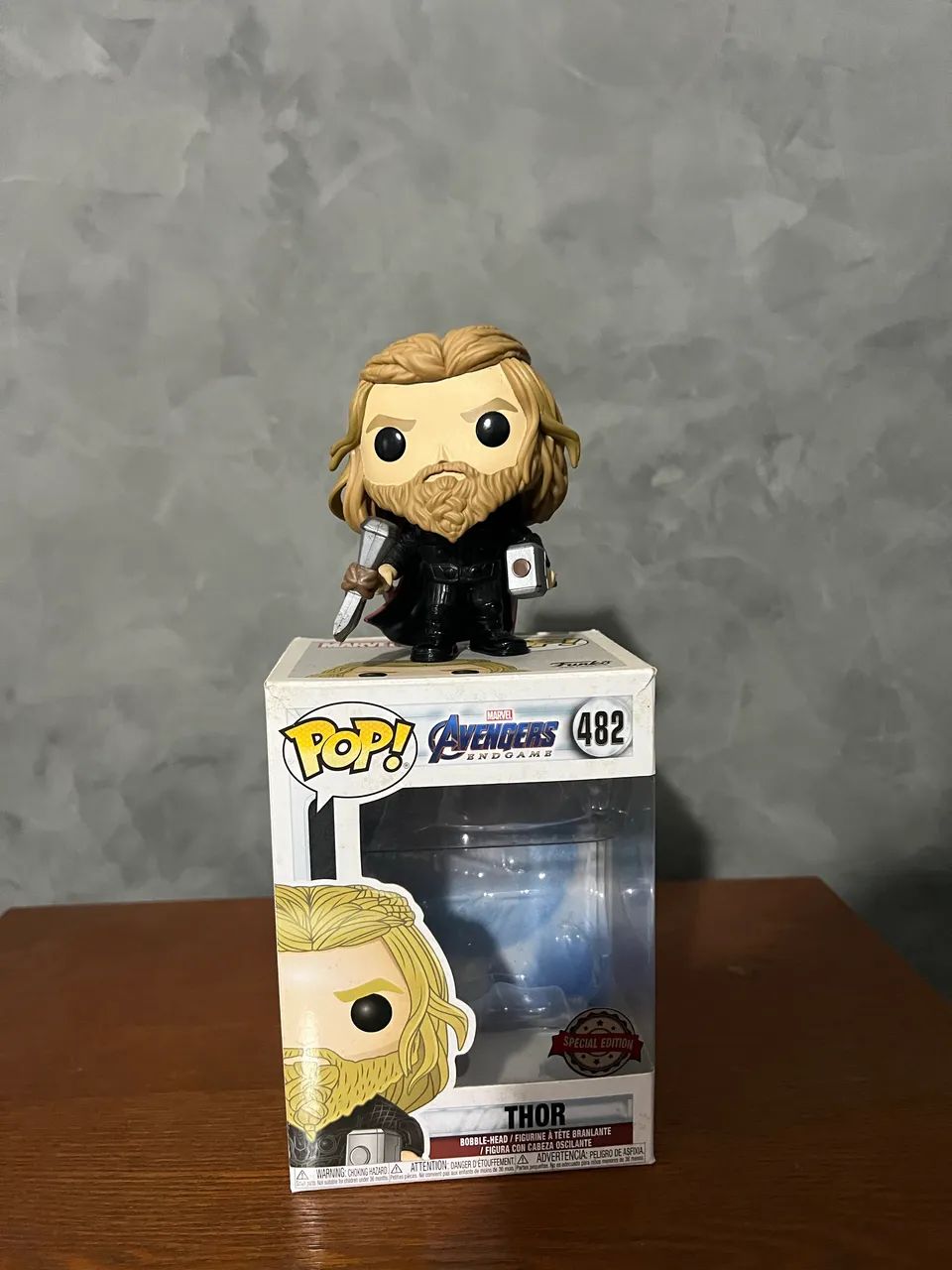 F unko Pop! Marvel Avengers Thor 482 Exclusivo