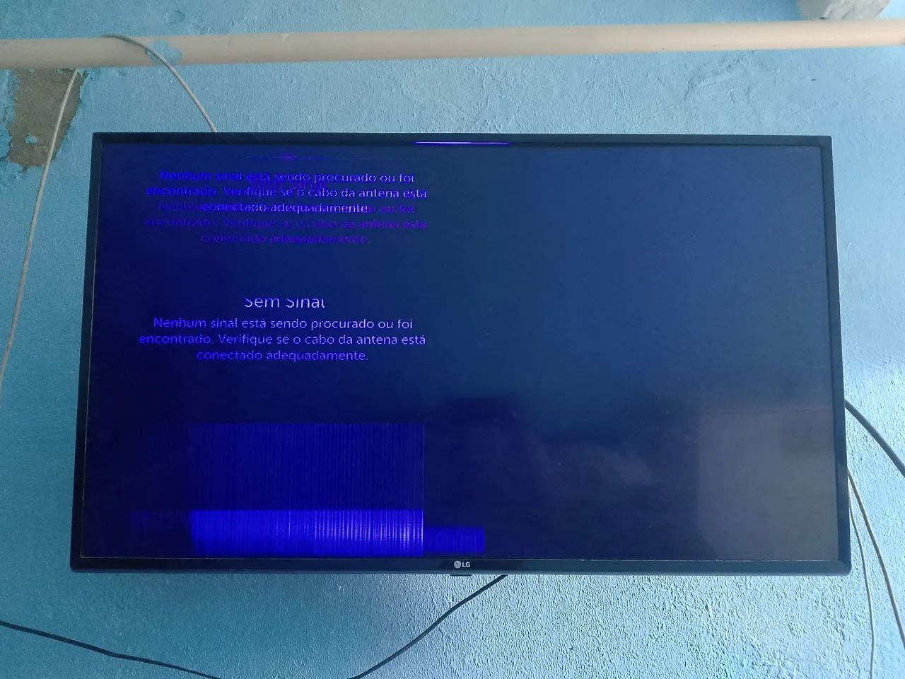 Tv Smart LG 45 polegadas pra tira peças, com problema só na tela o resto funciona normal  - Foto 4