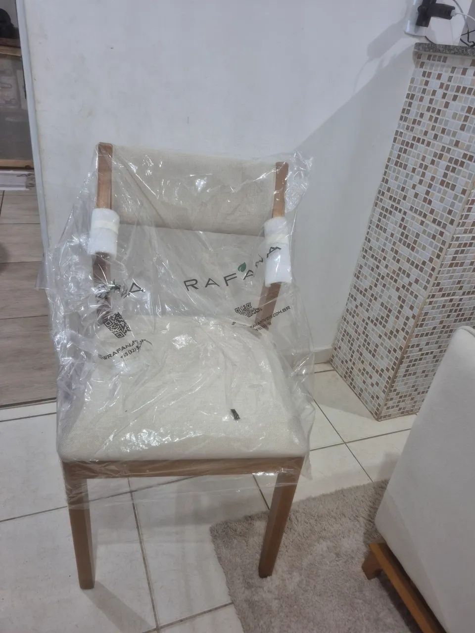 JOGO DE CADEIRAS NOVAS - Foto 5