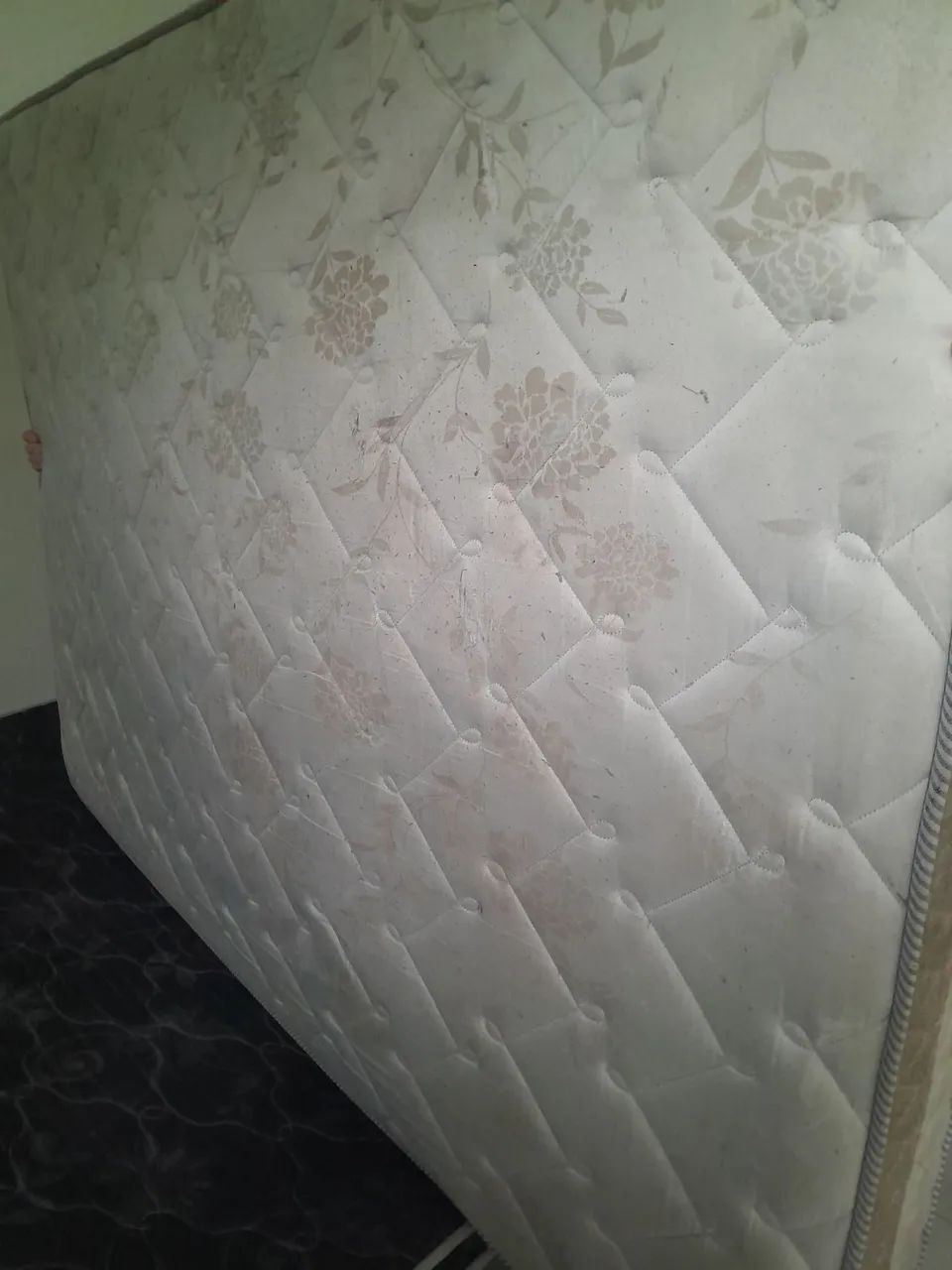 Vendo colchão usado de casal