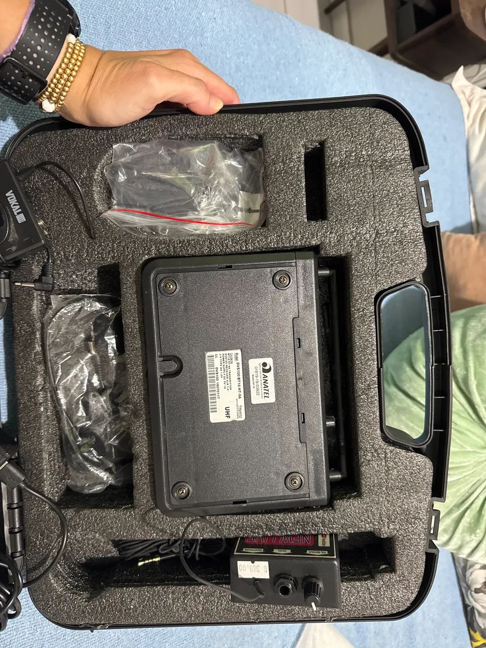 microfone sem fio headset uhf vokal dvs100 - Foto 2