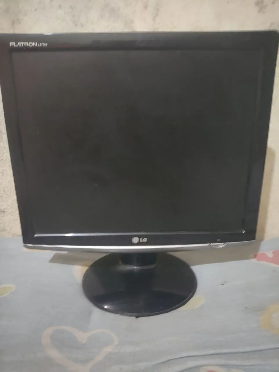Vendo Monitor LG 17 polegadas