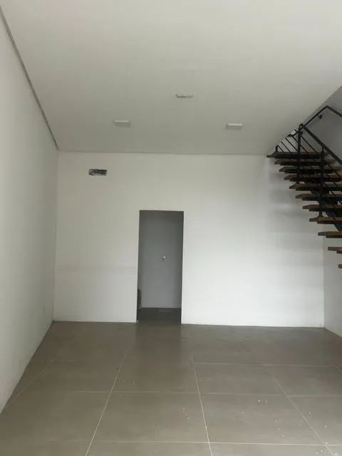 Kitnet/ Studio com 2 Quarto(s) e 1 banheiro(s) para Alugar, 100 m² por R$ 5300 / Mês - Foto 2