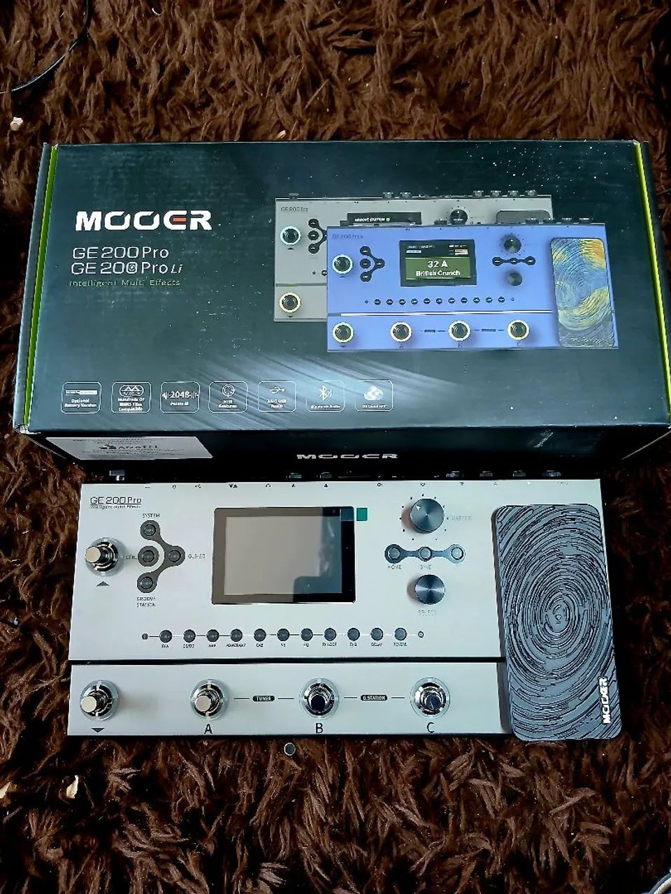 Pedaleira MOOER GE 200 PRO li