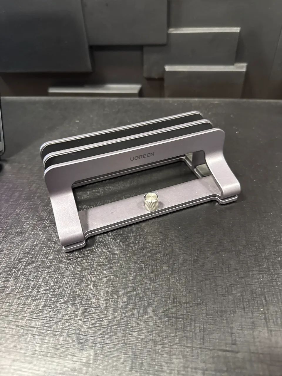 Suporte Vertical Notebook Ugreen Duplo Metal