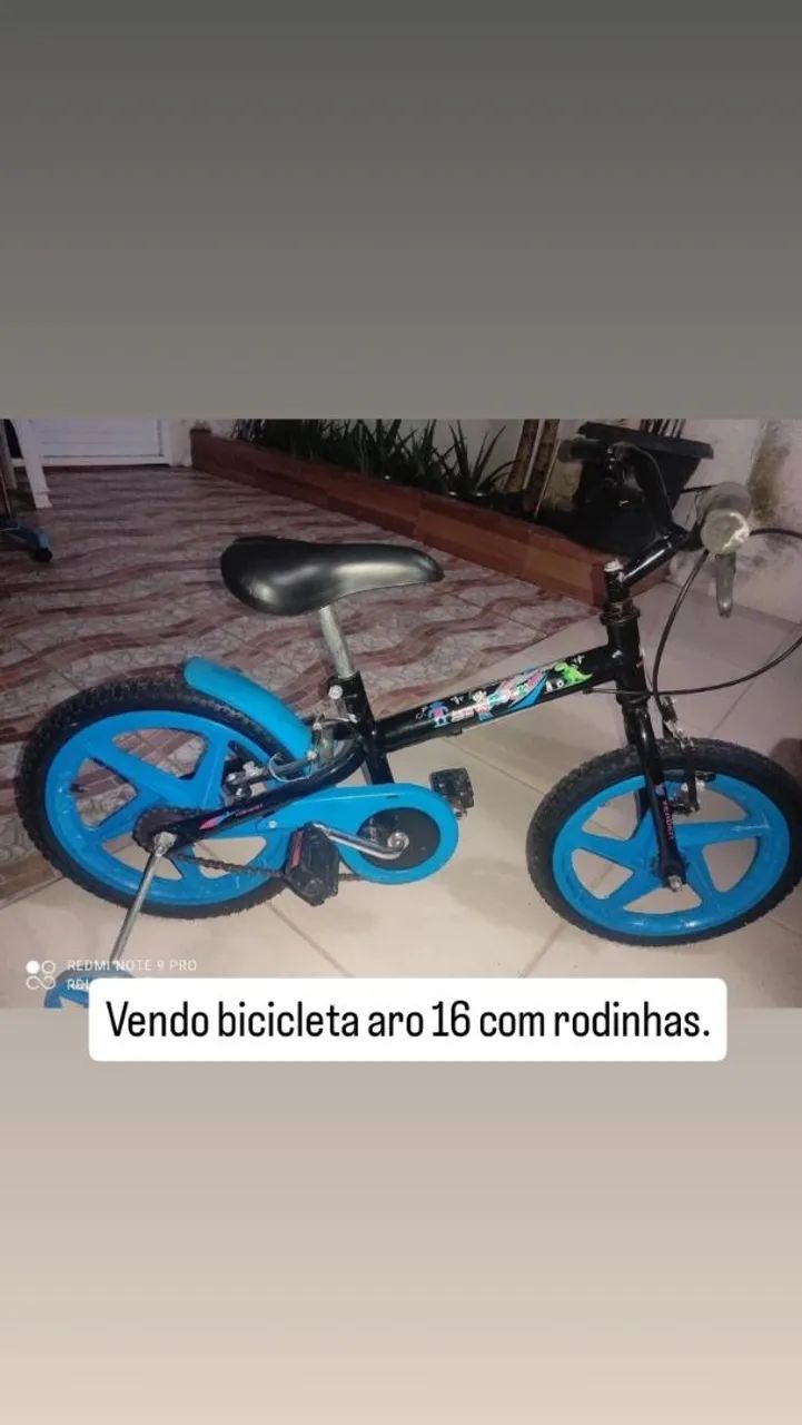 Bicicleta  Aro 16 com rodinhas