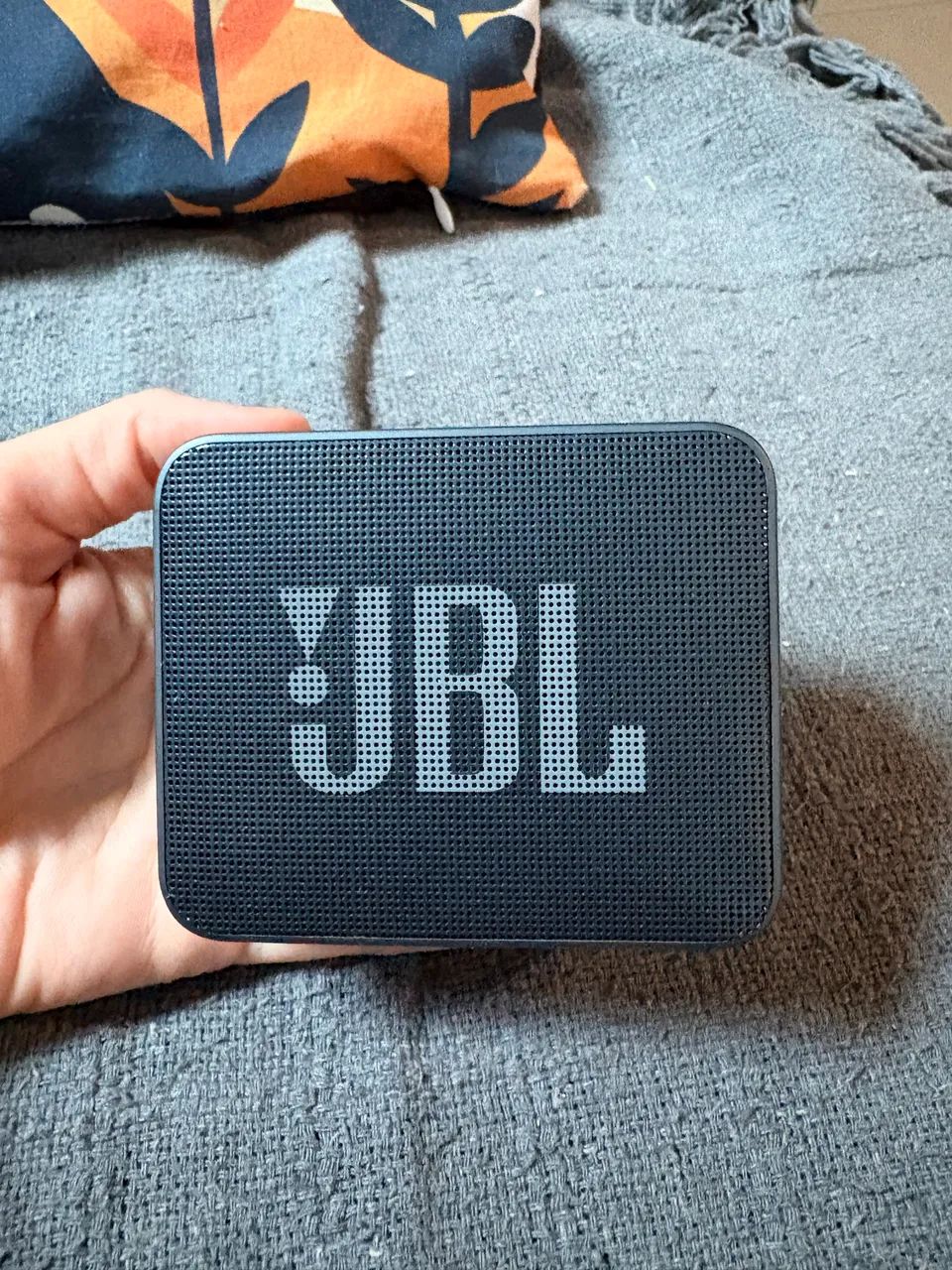 JBL GO