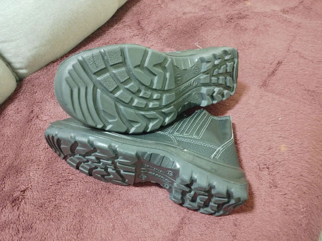 Bota bico aço
