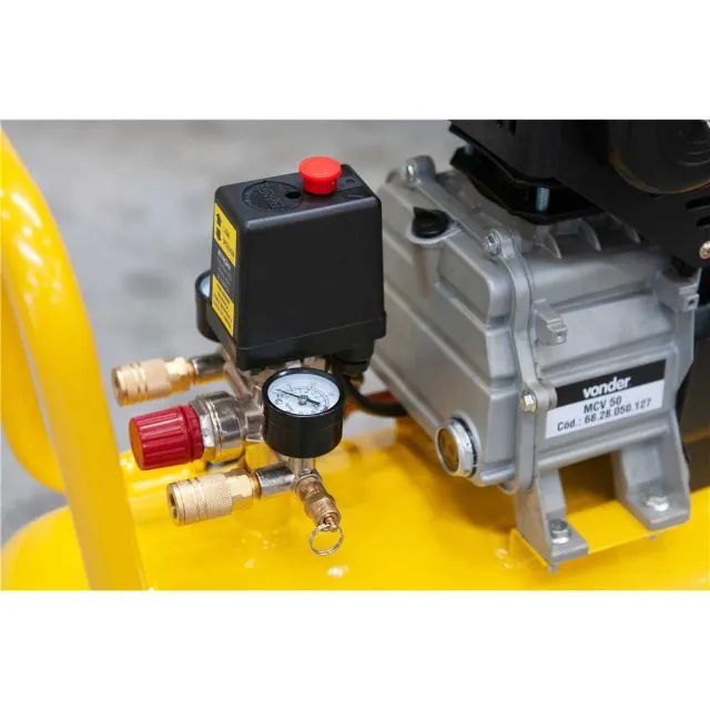 Motocompressor de ar, 8,0 pcm, 50 litros MCV 50 VONDER  - Foto 2